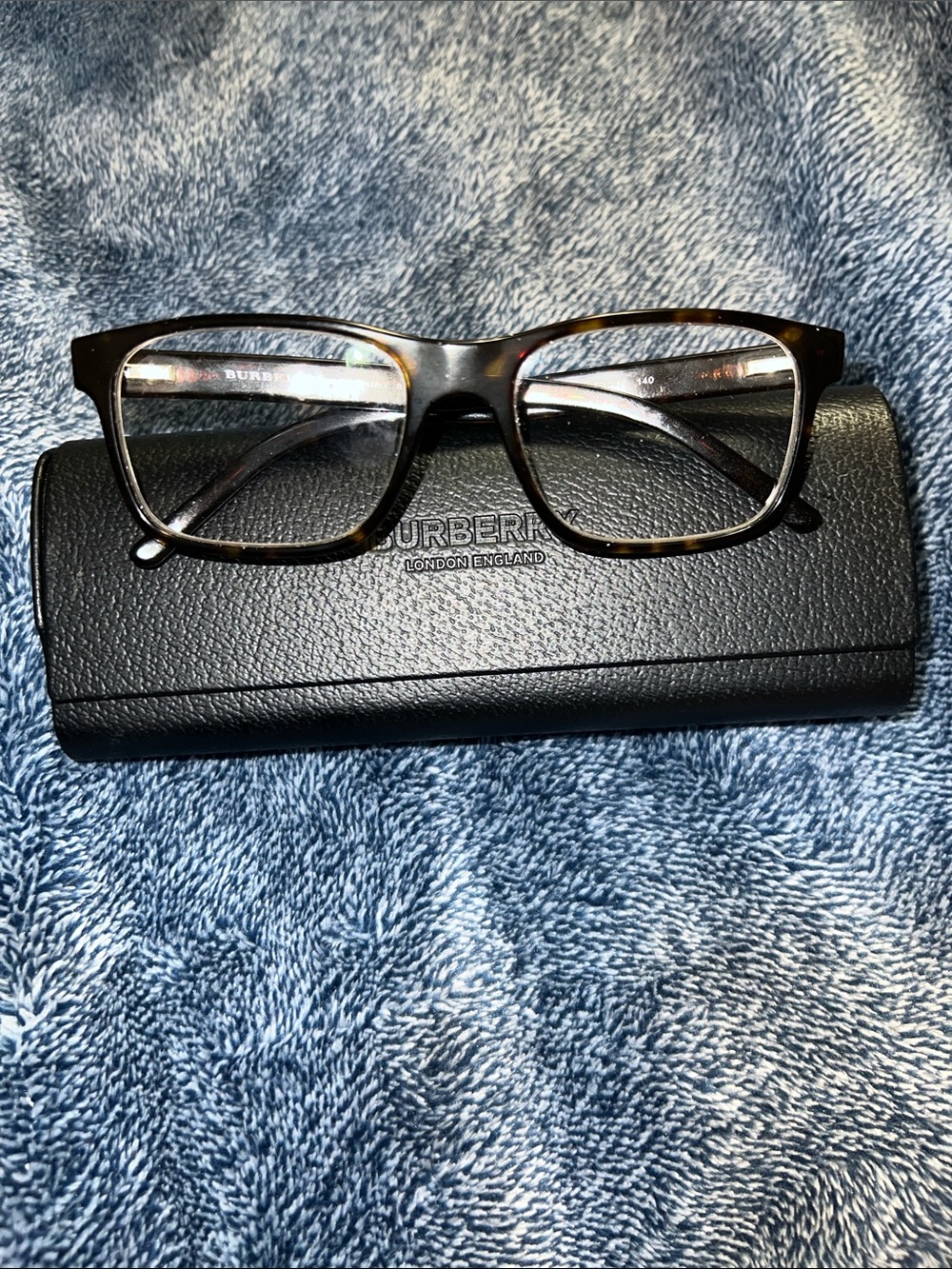 Burberry eyeglasses in a tortoise shell pattern B2108